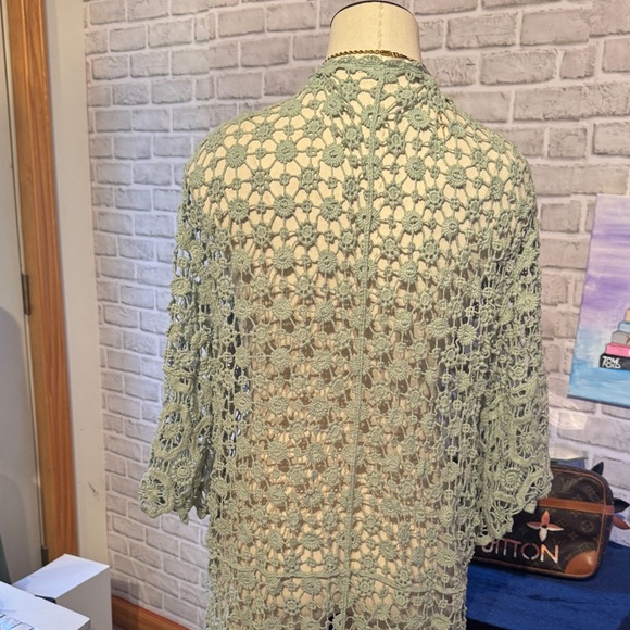Crochet Cardigan Do Everything in Love Sage one size up to Large - Picture 6 of 6